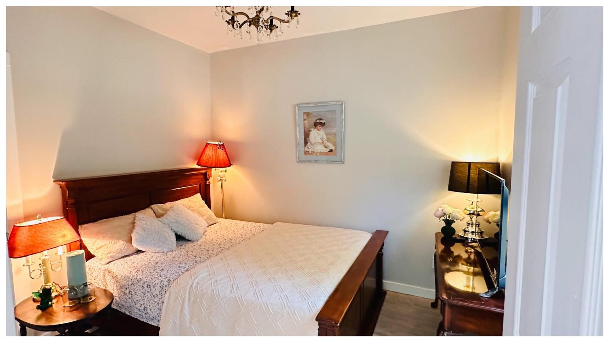 The Stays - Private Cozy 1 Bhr Apt On Main Floor Toronto Buitenkant foto