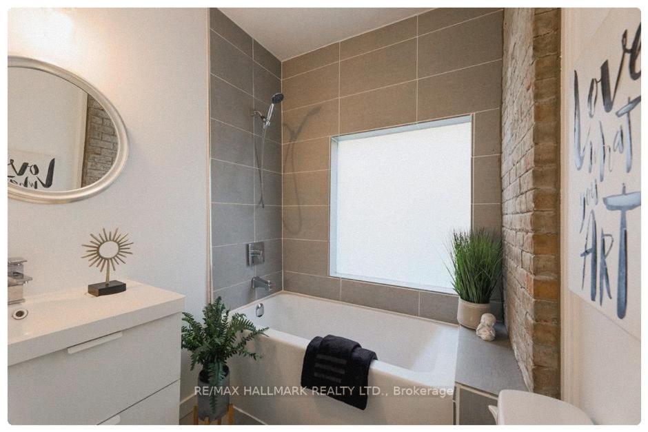 The Stays - Private Cozy 1 Bhr Apt On Main Floor Toronto Buitenkant foto